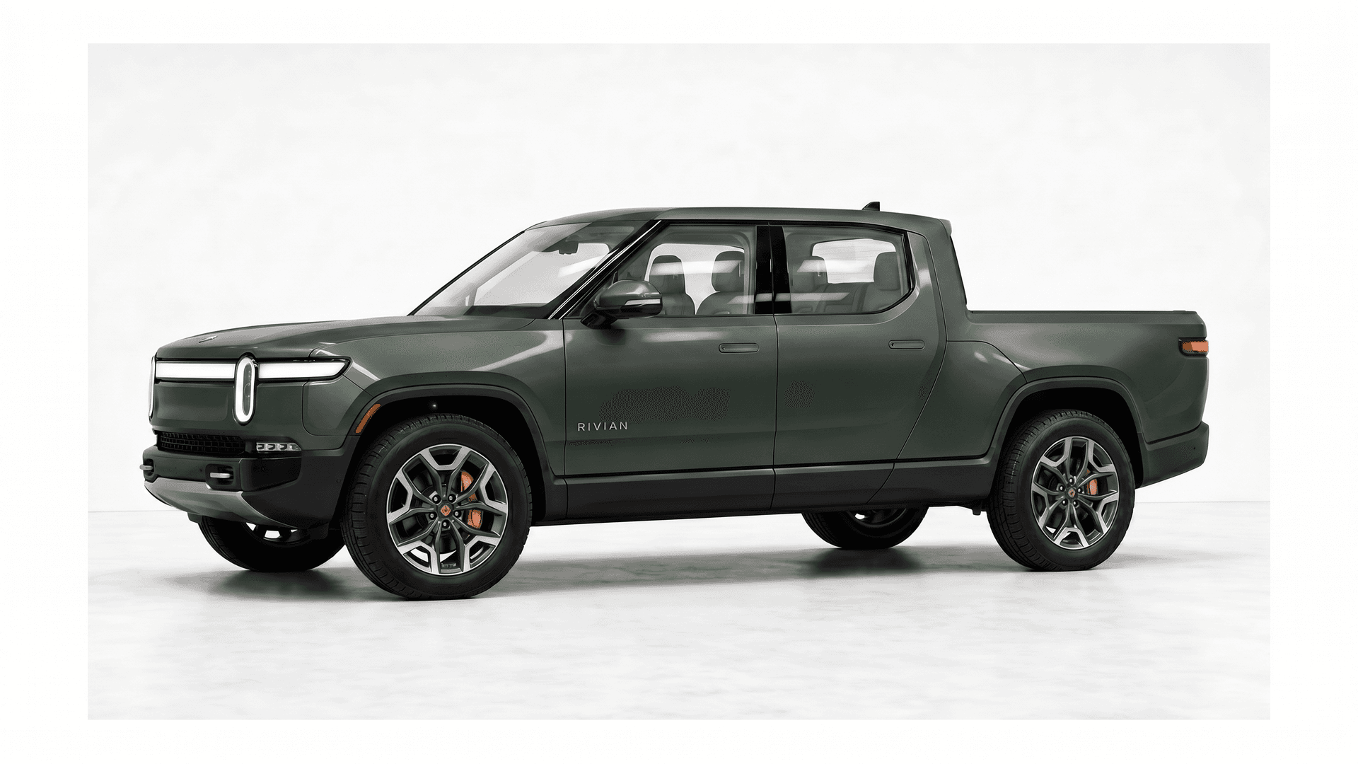 2026 Rivian R1T in Forest Green