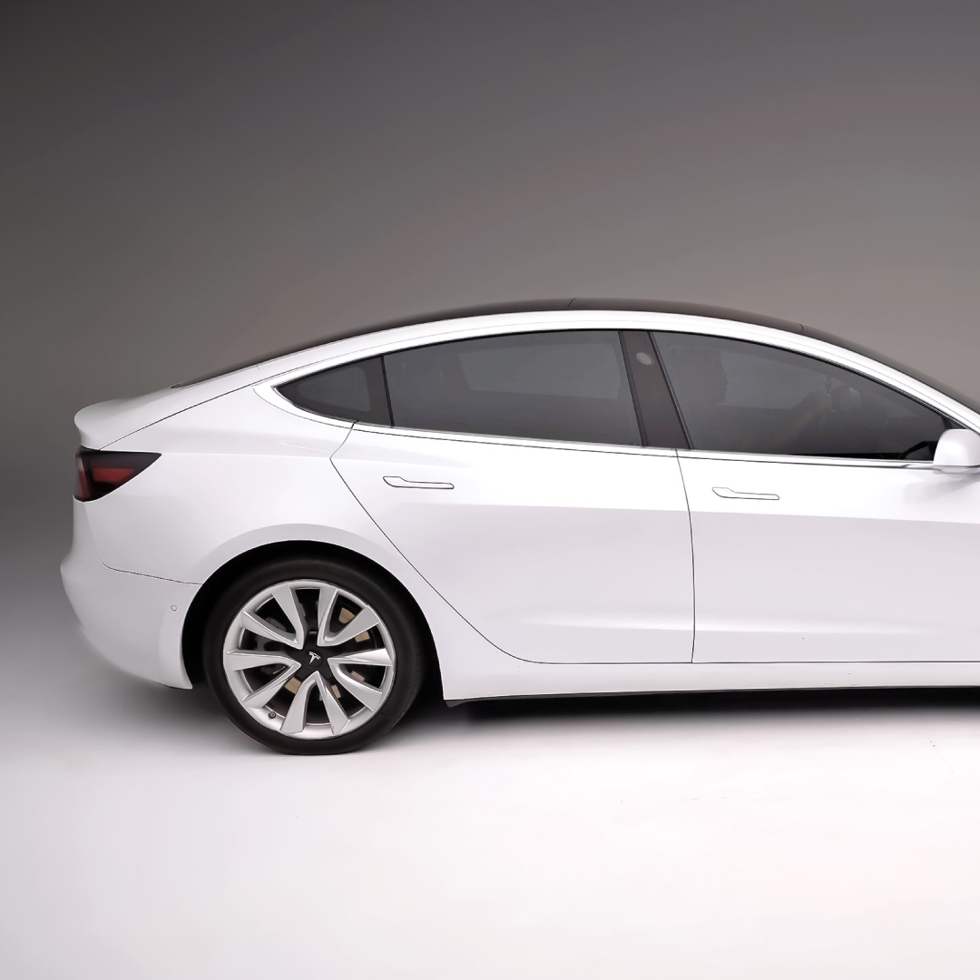 Helios 20% Tesla detail